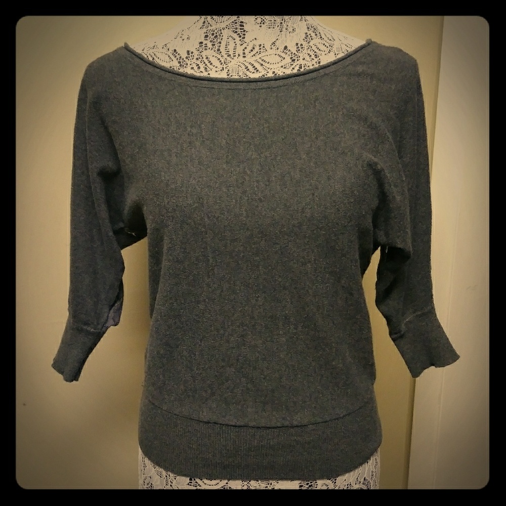 American Eagle Gray Lacy Back Shirt